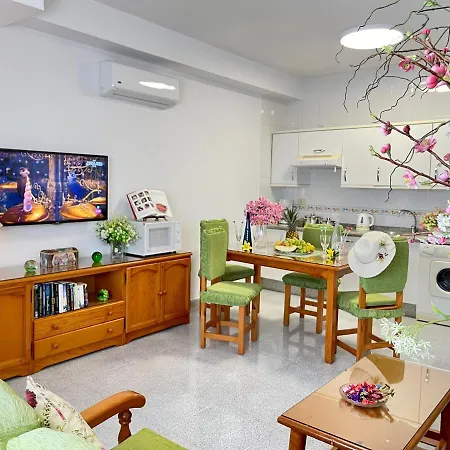 Апартаменты Emycanarias Homes Vecindario Весиндарио