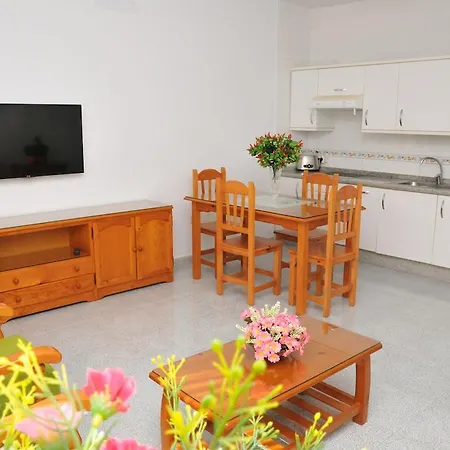 Διαμέρισμα Emycanarias Homes *
