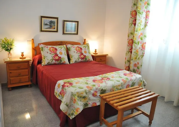 Emycanarias Homes مْبيسينداريو