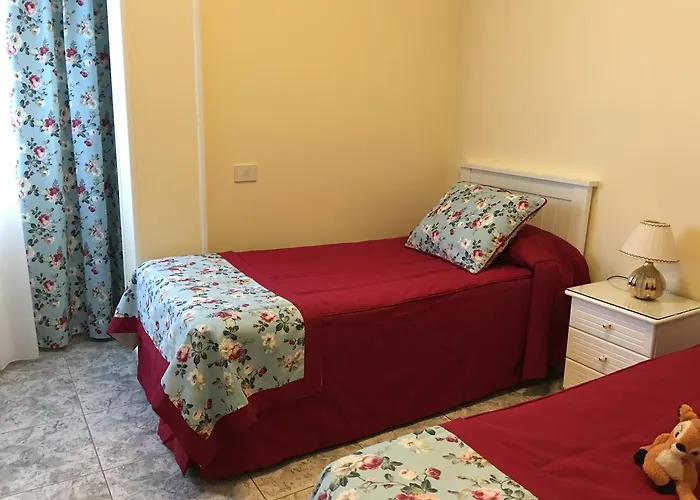 Emycanarias Homes مْبيسينداريو
