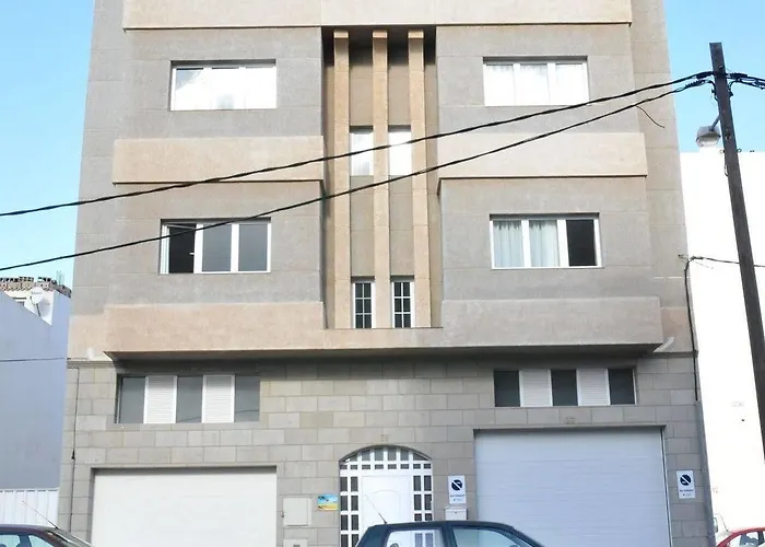 Emycanarias Homes مْبيسينداريو